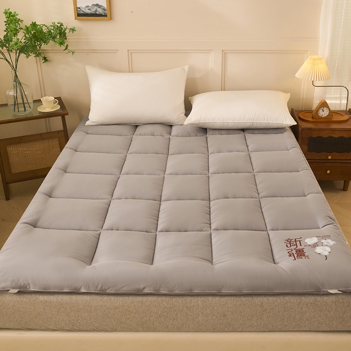 91家纺网 家纺一手货源 找家纺 样样红被业 2025新款A类全棉新疆棉花床垫50%1.5米尺寸 灰色