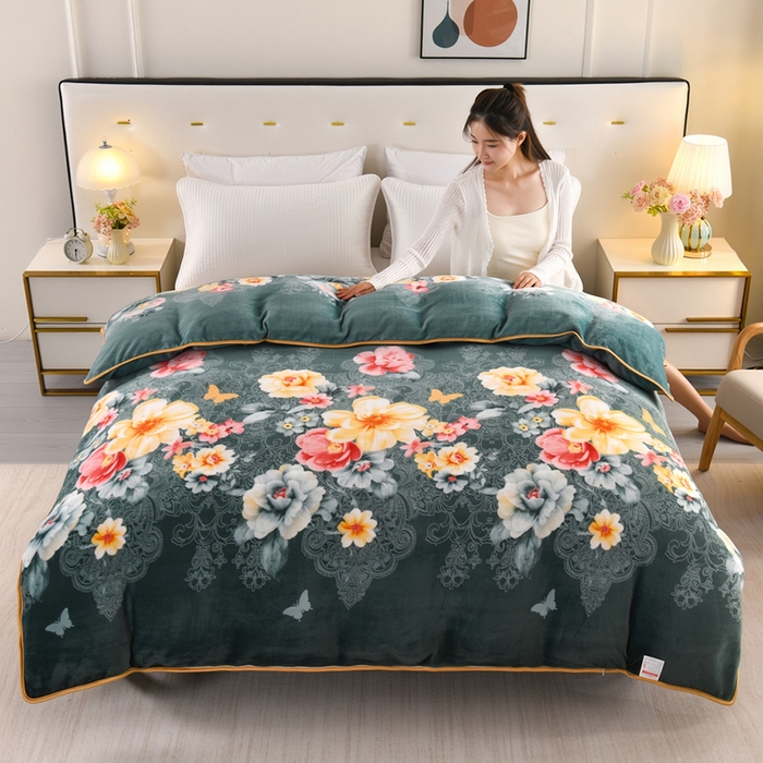 91家纺网 家纺一手货源 找家纺 绒品壹家 2025新款电商直播爆款高克重7斤牛奶绒金貂绒印花床裙款三件套四件套 繁花似锦