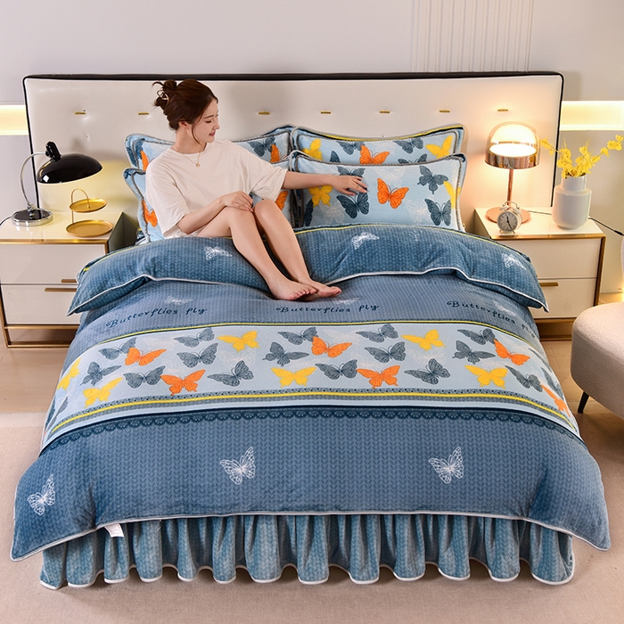 91家纺网 家纺一手货源 找家纺 绒品壹家 2025新款电商直播爆款高克重7斤牛奶绒金貂绒印花床裙款三件套四件套 福蝶纷菲