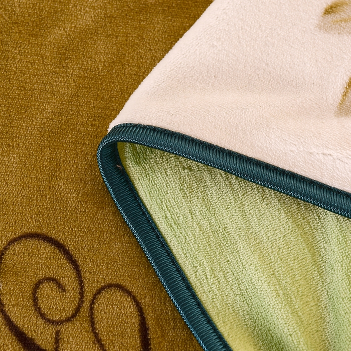 91家纺网 家纺一手货源 找家纺 绒品壹家 2025新款电商直播爆款高克重7斤牛奶绒金貂绒印花床裙款三件套四件套 花颜