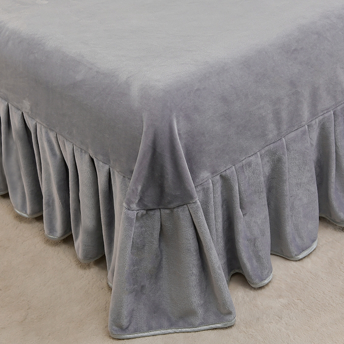 91家纺网 家纺一手货源 找家纺 绒品壹家 2025新款电商直播爆款高克重7斤牛奶绒金貂绒印花床裙款三件套四件套 灰小格