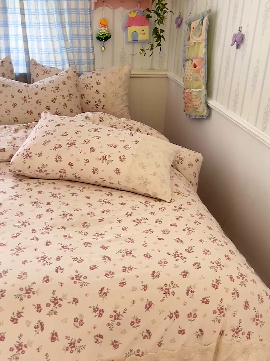 91家纺网 家纺一手货源 找家纺 海岛哥哥 2025新款韩式全棉蕾丝花边软绵绵四件套 爱玲说-红