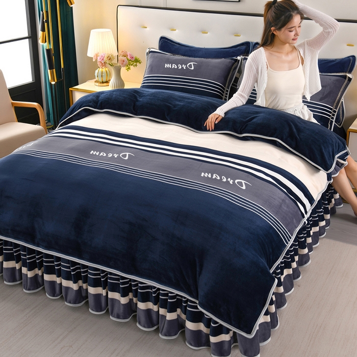 91家纺网 家纺一手货源 找家纺 绒品壹家 2025新款电商直播爆款高克重7斤牛奶绒金貂绒印花床裙款三件套四件套 简约生活