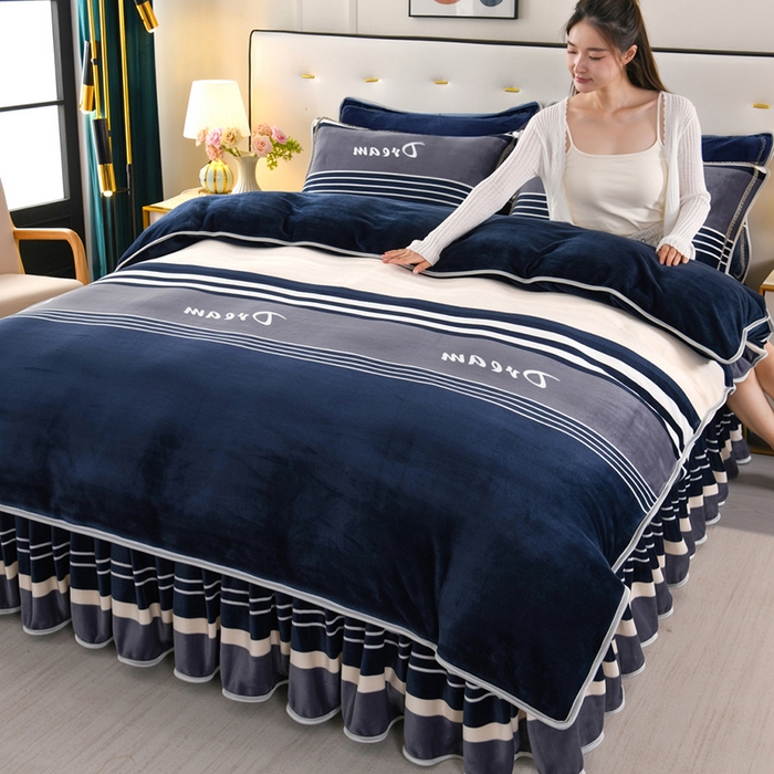 91家纺网 家纺一手货源 找家纺 绒品壹家 2025新款电商直播爆款高克重7斤牛奶绒金貂绒印花床裙款三件套四件套 简约生活