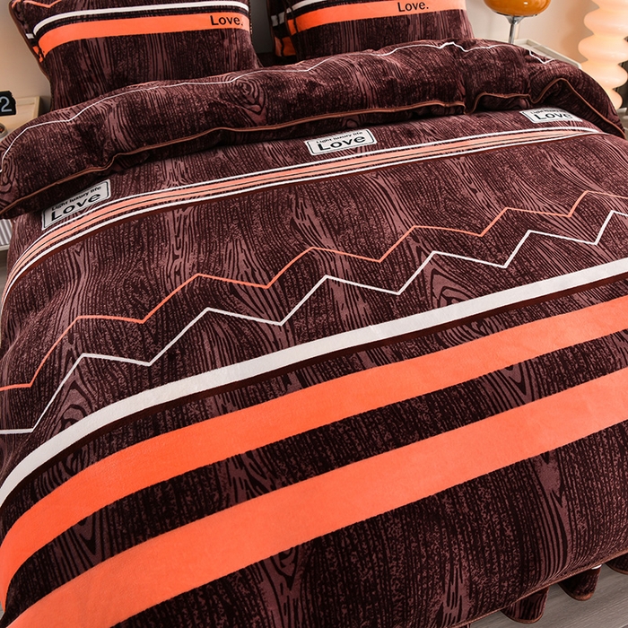 91家纺网 家纺一手货源 找家纺 绒品壹家 2025新款电商直播爆款高克重7斤牛奶绒金貂绒印花床裙款三件套四件套 欧曼情调