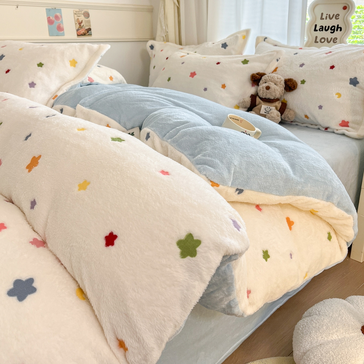 91家纺网 家纺一手货源 找家纺 （总）川悦生活 2025新款立体雪花绒印花大床四件套系列二场景一