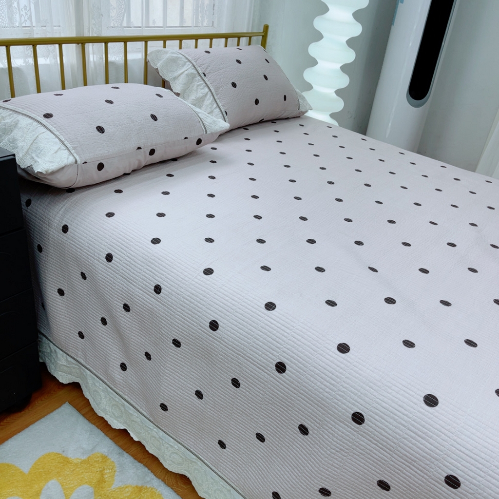 91家纺网 家纺一手货源 找家纺 暖居2025新款欧式浪漫多功能夏被 波点粉紫