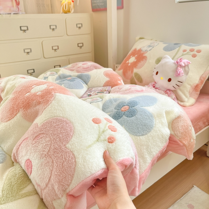 91家纺网 家纺一手货源 找家纺 （总）川悦生活 2025新款立体雪花绒印花四件套学生床系列二场景一