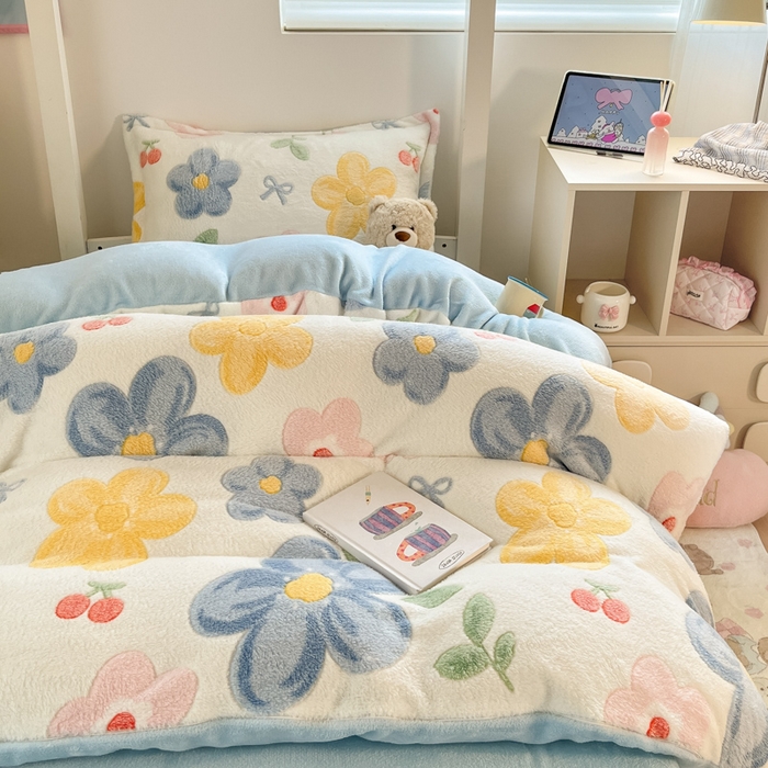 91家纺网 家纺一手货源 找家纺 川悦生活 2025新款立体雪花绒印花四件套学生床系列二场景一 半暖花朵