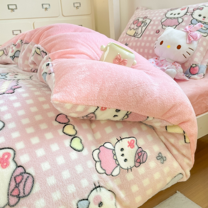 91家纺网 家纺一手货源 找家纺 川悦生活 2025新款立体雪花绒印花四件套学生床系列二场景一 开心小喵