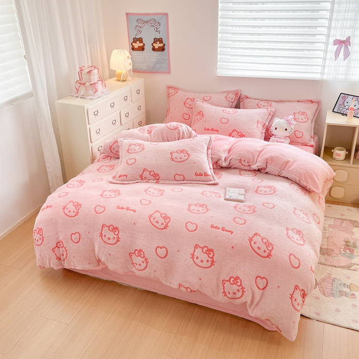 91家纺网 家纺一手货源 找家纺 川悦生活 2025新款立体雪花绒印花大床四件套系列二场景一 爱心喵喵