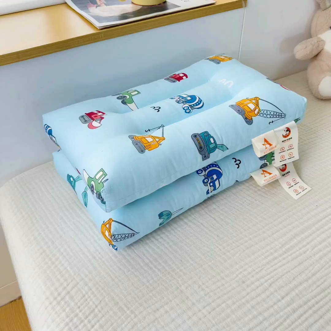 91家纺网 家纺一手货源 找家纺 织布人 2025新款枕芯A类全棉双层纱婴幼儿童枕头午睡枕学生宿舍专用枕芯 A类婴幼儿童枕-汽车动员