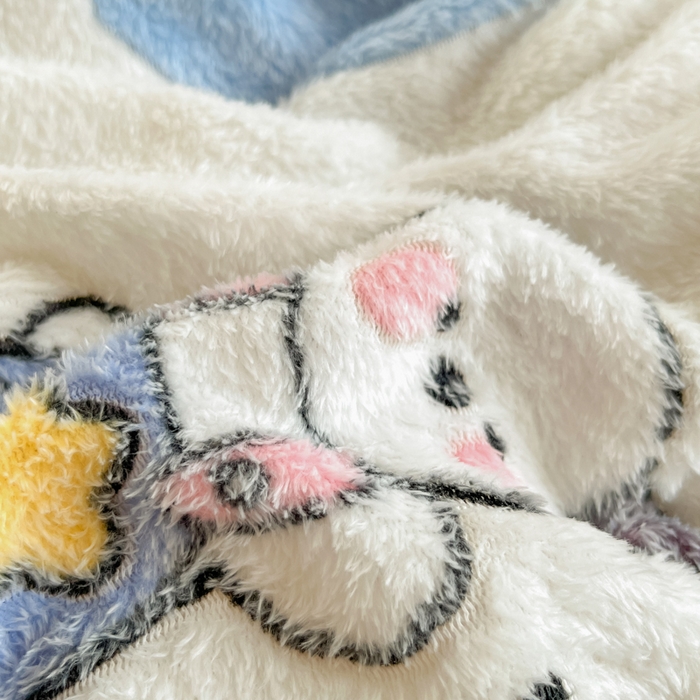 91家纺网 家纺一手货源 找家纺 川悦生活 2025新款立体雪花绒印花四件套学生床系列二场景一 快乐西高地