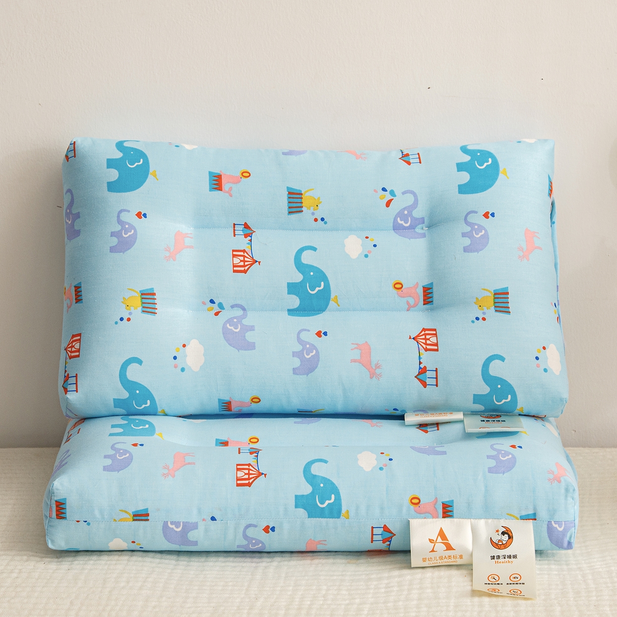 91家纺网 家纺一手货源 找家纺 织布人 2025新款枕芯A类全棉双层纱婴幼儿童枕头午睡枕学生宿舍专用枕芯 A类婴幼儿童枕-小象