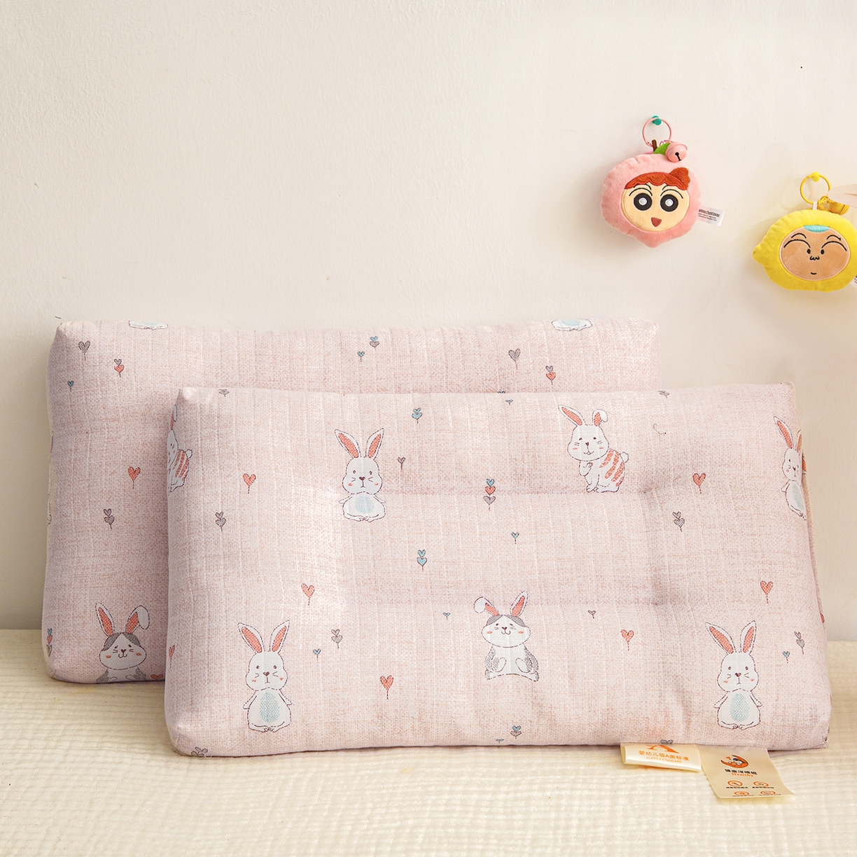 91家纺网 家纺一手货源 找家纺 织布人 2025新款枕芯A类全棉双层纱婴幼儿童枕头午睡枕学生宿舍专用枕芯 A类婴幼儿童枕-爱心小兔