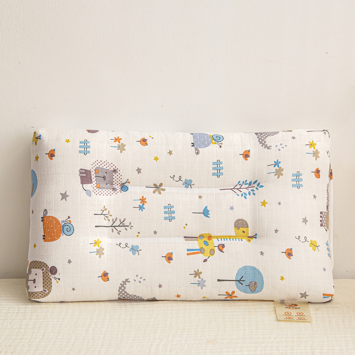 91家纺网 家纺一手货源 找家纺 织布人 2025新款枕芯A类全棉双层纱婴幼儿童枕头午睡枕学生宿舍专用枕芯 A类婴幼儿童枕-森林乐园