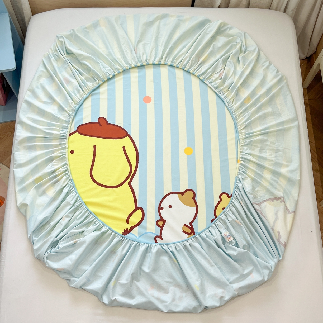 91家纺网 家纺一手货源 找家纺 金爱家 2025新款三丽鸥全棉床笠 单品纯棉-布丁狗伙伴