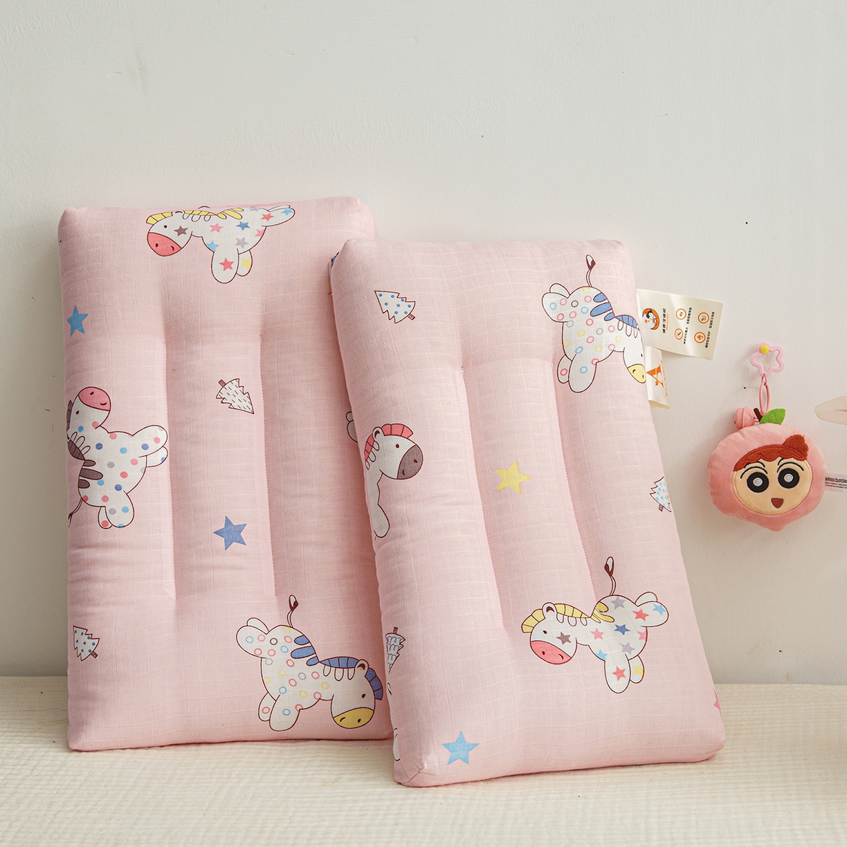 91家纺网 家纺一手货源 找家纺 织布人 2025新款枕芯A类全棉双层纱婴幼儿童枕头午睡枕学生宿舍专用枕芯 A类婴幼儿童枕-小马罗莉