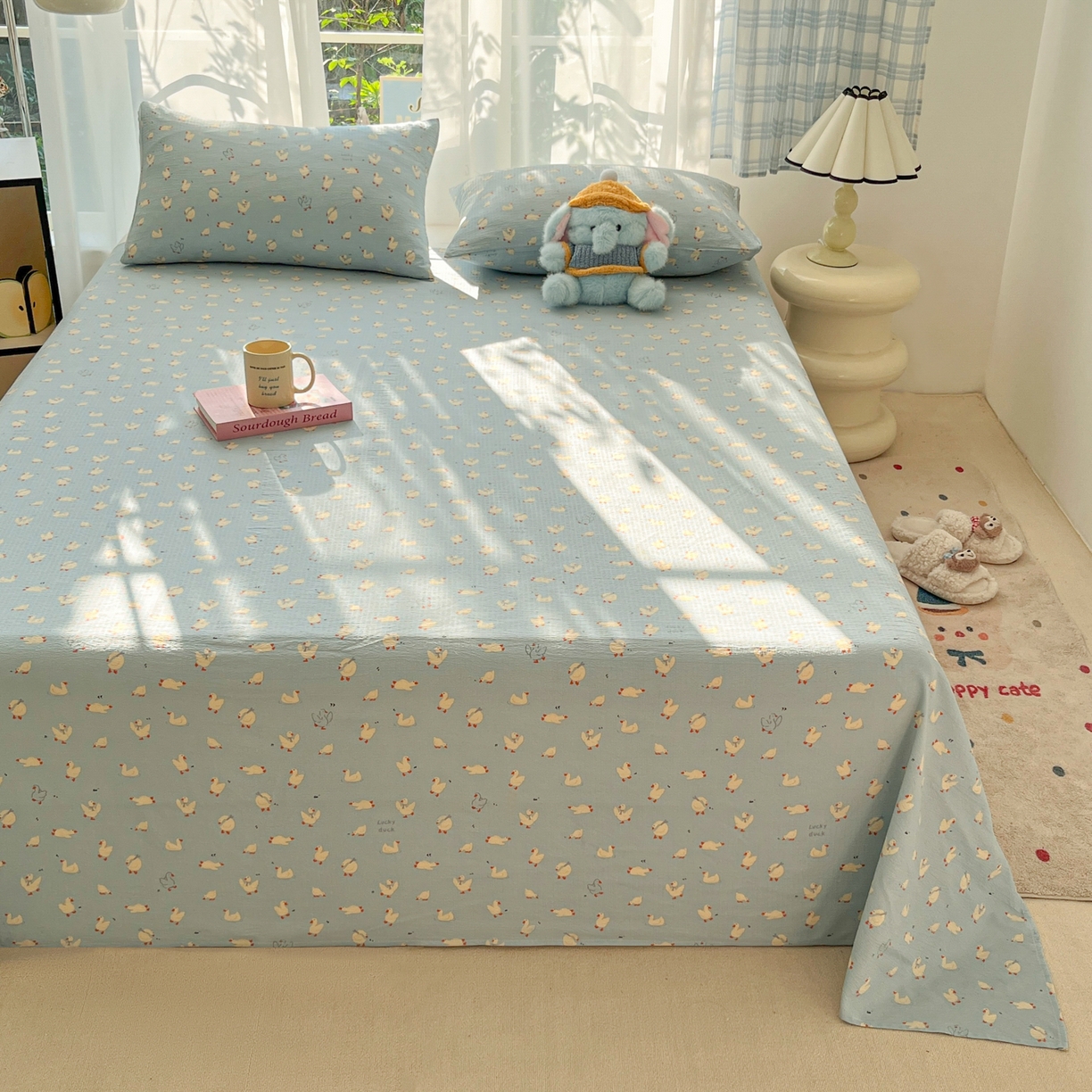 91家纺网 家纺一手货源 找家纺 韩巢家纺 2025新款双层纱儿童卡通风床单寝室单人学生宿舍单床单床单单件单品床单 向天歌大鹅