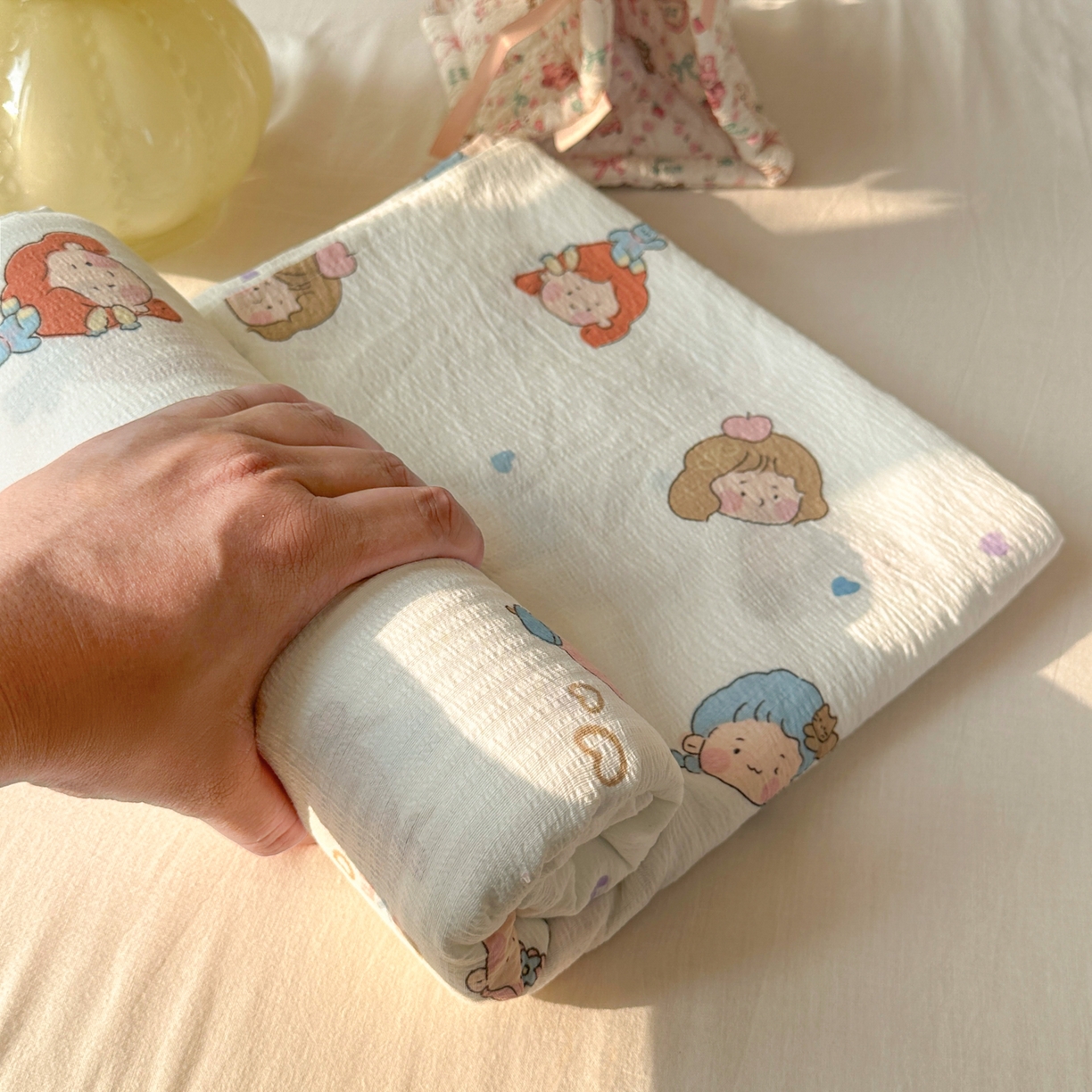 91家纺网 家纺一手货源 找家纺 韩巢家纺 2025新款双层纱儿童卡通风床单寝室单人学生宿舍单床单床单单件单品床单 童话女孩