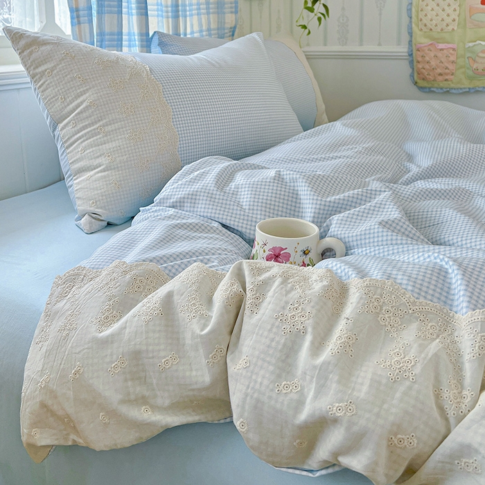 91家纺网 家纺一手货源 找家纺 海岛哥哥 2025新款韩式全棉蕾丝花边软绵绵四件套 mini蓝格