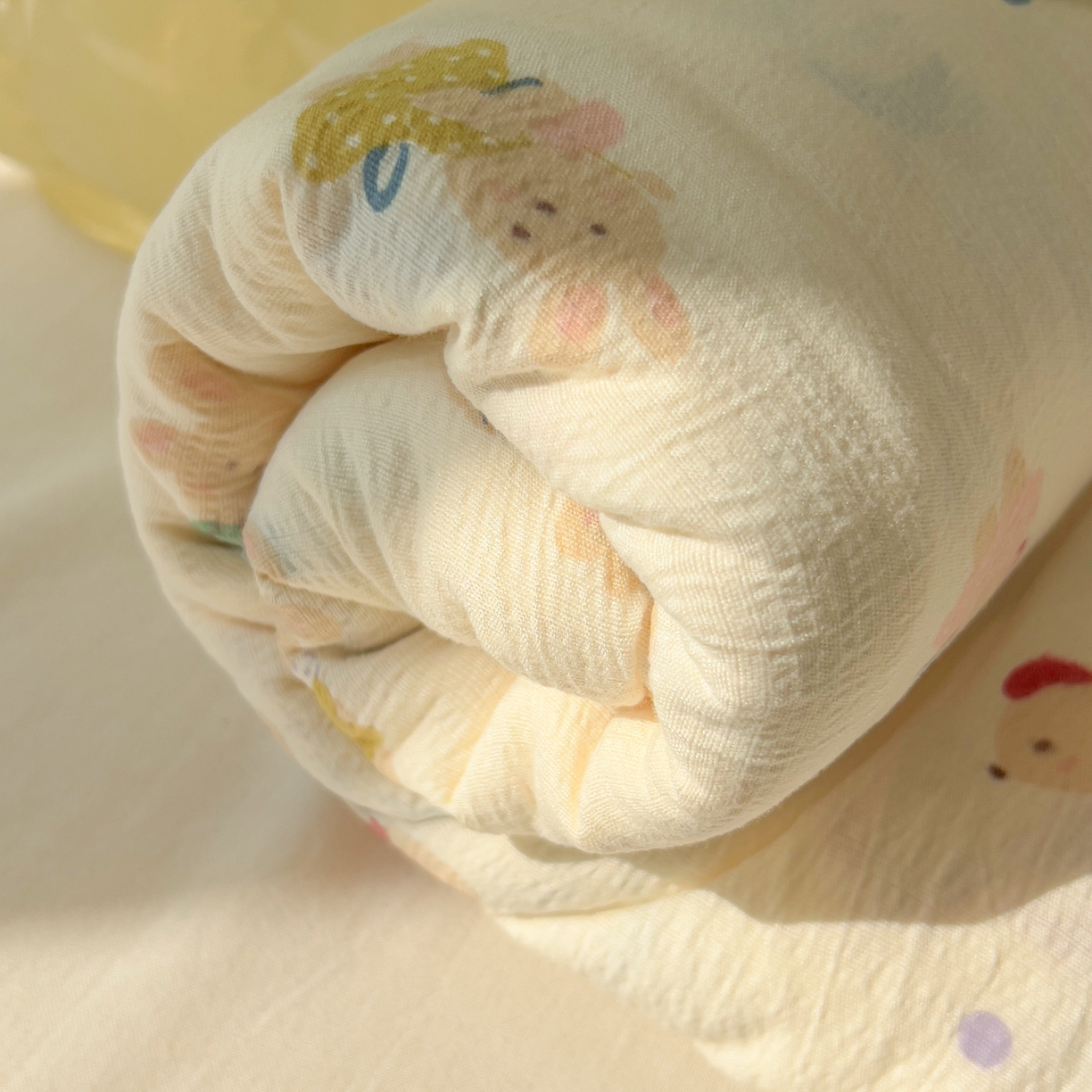 91家纺网 家纺一手货源 找家纺 韩巢家纺 2025新款双层纱儿童卡通风床单寝室单人学生宿舍单床单床单单件单品床单 兔子集合