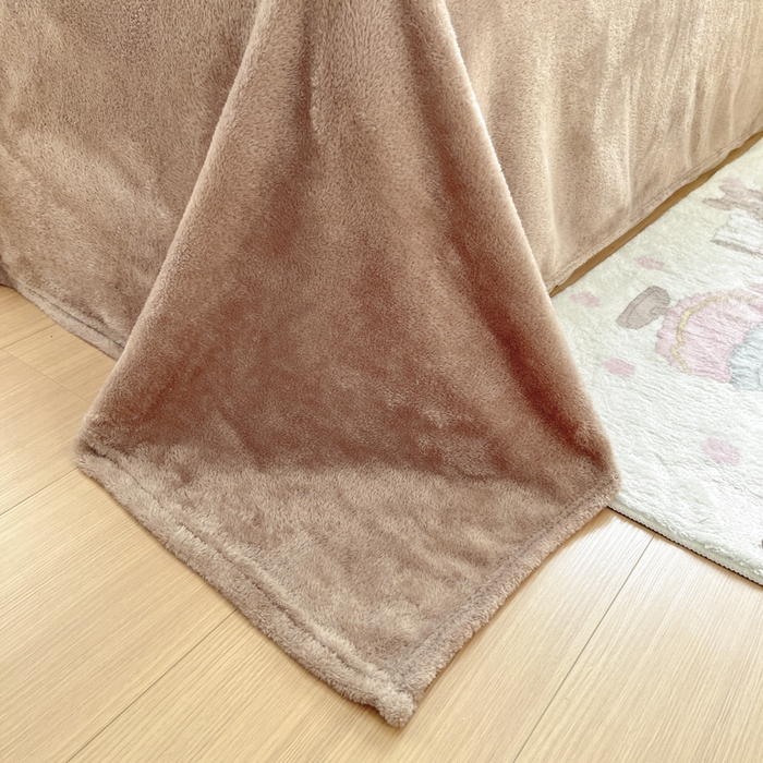 91家纺网 家纺一手货源 找家纺 川悦生活 2025新款立体雪花绒印花大床四件套系列二场景一 豆奶小熊