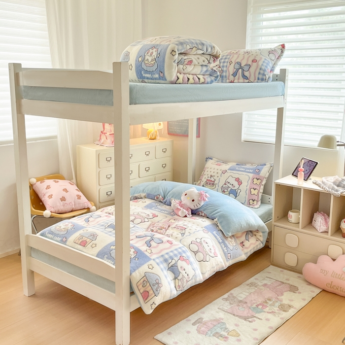 91家纺网 家纺一手货源 找家纺 川悦生活 2025新款立体雪花绒印花四件套学生床系列二场景一 小喵甜心