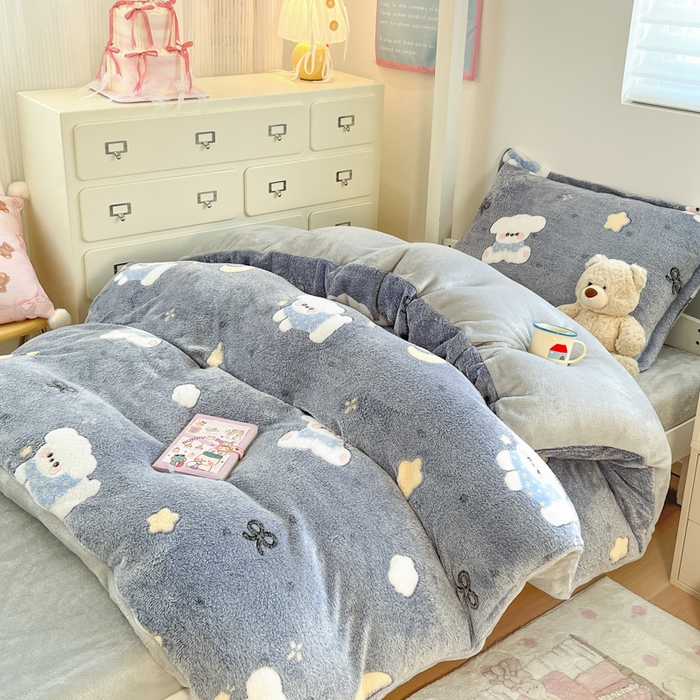 91家纺网 家纺一手货源 找家纺 川悦生活 2025新款立体雪花绒印花四件套学生床系列二场景一 星月小狗-灰