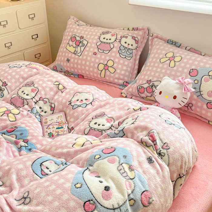 91家纺网 家纺一手货源 找家纺 川悦生活 2025新款立体雪花绒印花大床四件套系列二场景一 开心小喵