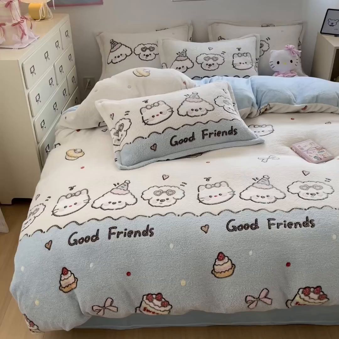 91家纺网 家纺一手货源 找家纺 川悦生活 2025新款立体雪花绒印花大床四件套系列二场景一 快乐派对