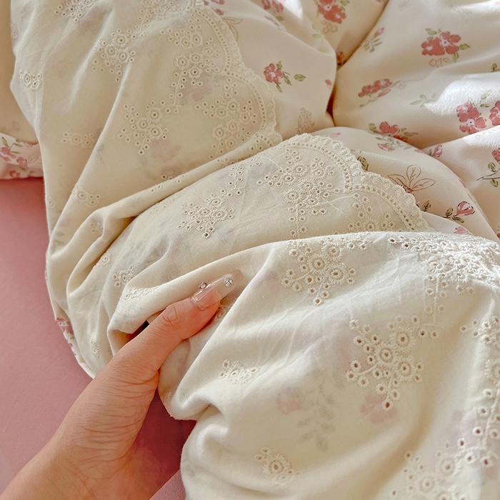 91家纺网 家纺一手货源 找家纺 港岛妹妹 2025新款韩式蕾丝花边软绵绵四件套 爱玲说-红