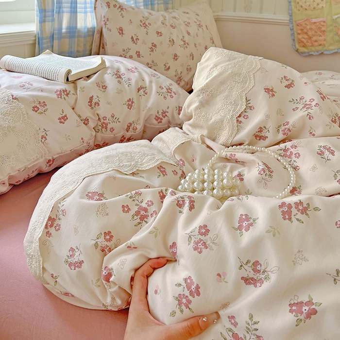 91家纺网 家纺一手货源 找家纺 港岛妹妹 2025新款韩式蕾丝花边软绵绵四件套 爱玲说-红