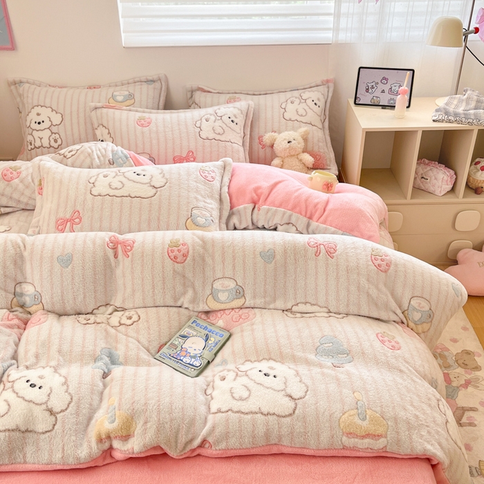 91家纺网 家纺一手货源 找家纺 川悦生活 2025新款立体雪花绒印花大床四件套系列二场景一 奶云蛋糕