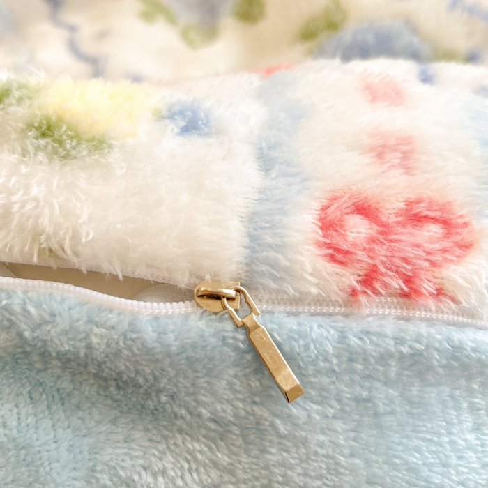 91家纺网 家纺一手货源 找家纺 川悦生活 2025新款立体雪花绒印花大床四件套系列二场景一 年华花念