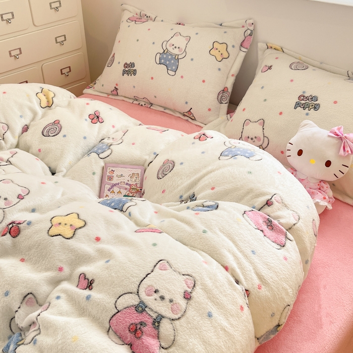 91家纺网 家纺一手货源 找家纺 川悦生活 2025新款立体雪花绒印花大床四件套系列二场景一 派对西高地