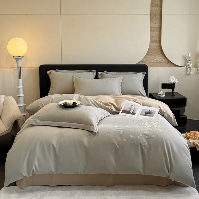 91家纺网 家纺一手货源 找家纺 （总）涵宸家纺 2025新款全棉磨毛刺绣四件套系列-花蝴蝶,花蝴蝶-灰,花蝴蝶-奶白,花蝴蝶-浅粉