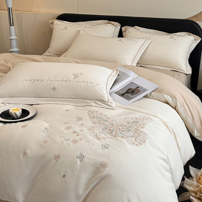 91家纺网 家纺一手货源 找家纺 涵宸家纺 2025新款全棉磨毛刺绣四件套系列-花蝴蝶 花蝴蝶-奶白