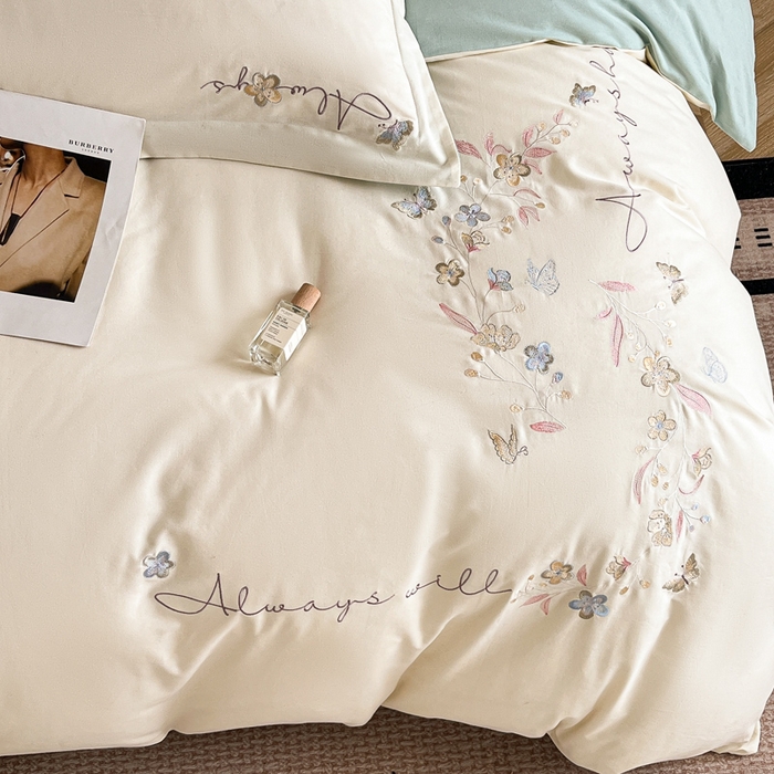 91家纺网 家纺一手货源 找家纺 涵宸家纺 2025新款全棉磨毛刺绣四件套系列-普莉 普莉-奶白