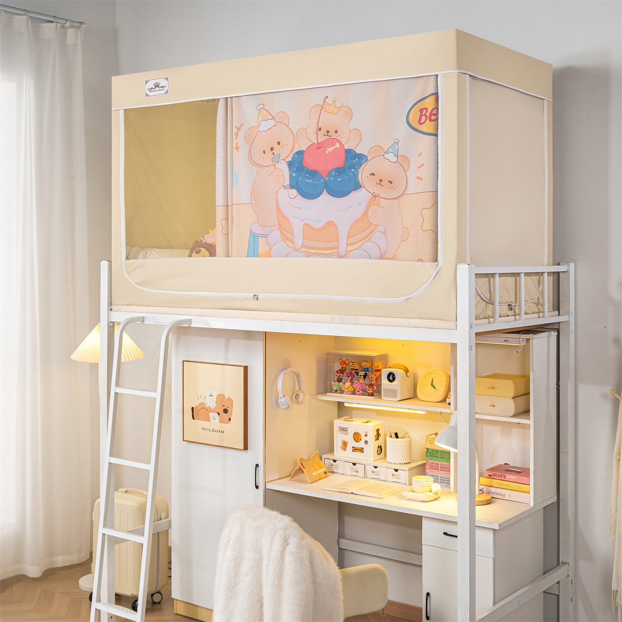 91家纺网 家纺一手货源 找家纺 2025新款多层复合夹层强遮光学生蚊帐 蛋糕小熊