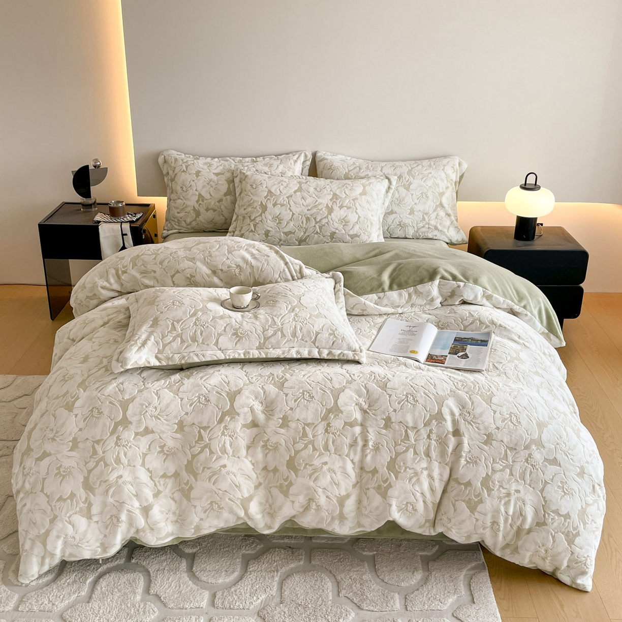 91家纺网 家纺一手货源 找家纺 居易简 2025新款A类高克重牛奶绒立体浮雕四件套 繁花-浅绿