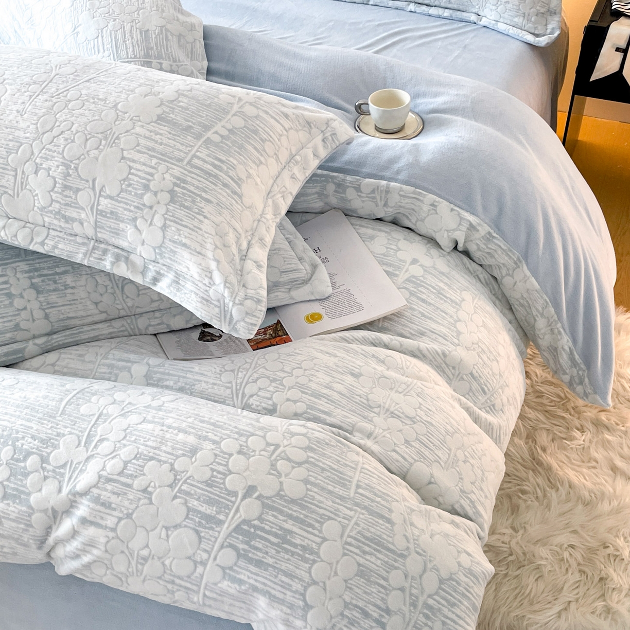 91家纺网 家纺一手货源 找家纺 居易简 2025新款A类高克重牛奶绒立体浮雕四件套 豆蔻