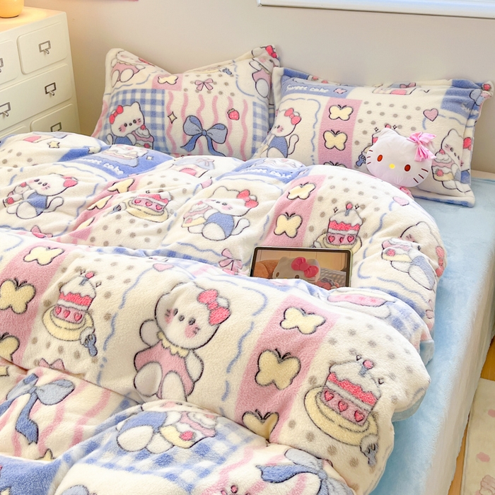 91家纺网 家纺一手货源 找家纺 川悦生活 2025新款立体雪花绒印花大床四件套系列二场景一 小喵甜心