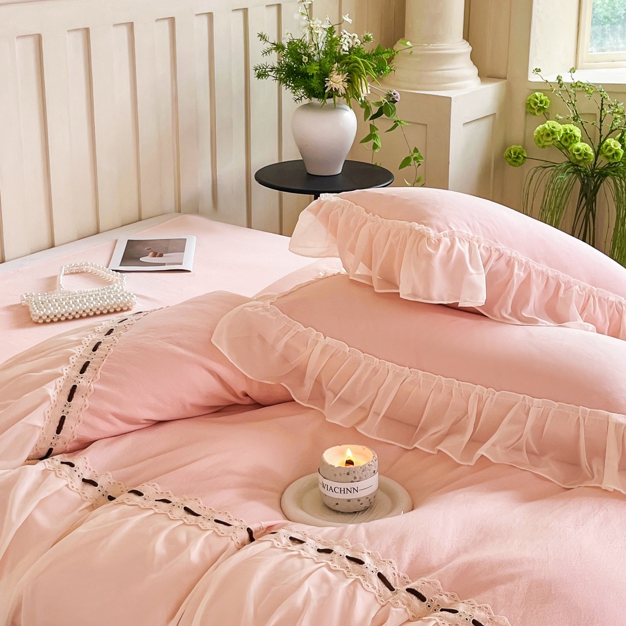 91家纺网 家纺一手货源 找家纺 庭笙 2025新款法式仙女蕾丝裙边梦幻纱四件套-赫拉花园 浅粉