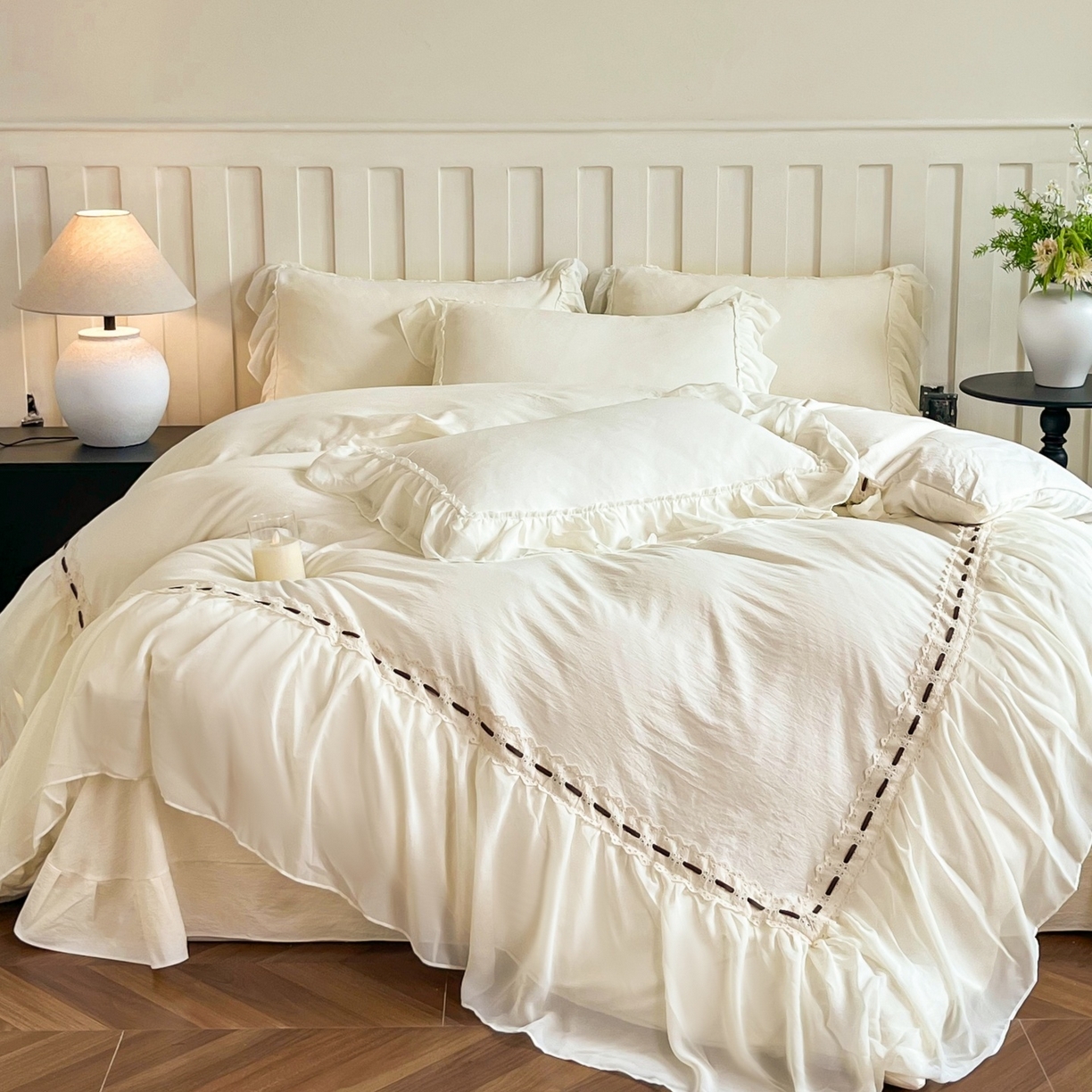 91家纺网 家纺一手货源 找家纺 庭笙 2025新款法式仙女蕾丝裙边梦幻纱四件套-赫拉花园 米白