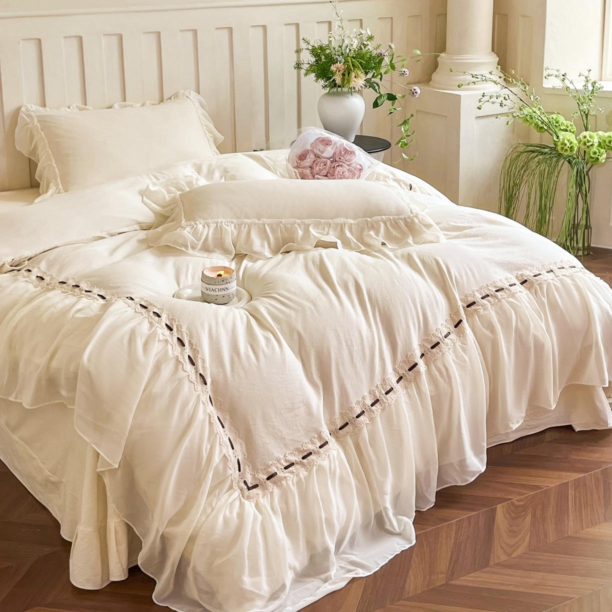 91家纺网 家纺一手货源 找家纺 庭笙 2025新款法式仙女蕾丝裙边梦幻纱四件套-赫拉花园 米白