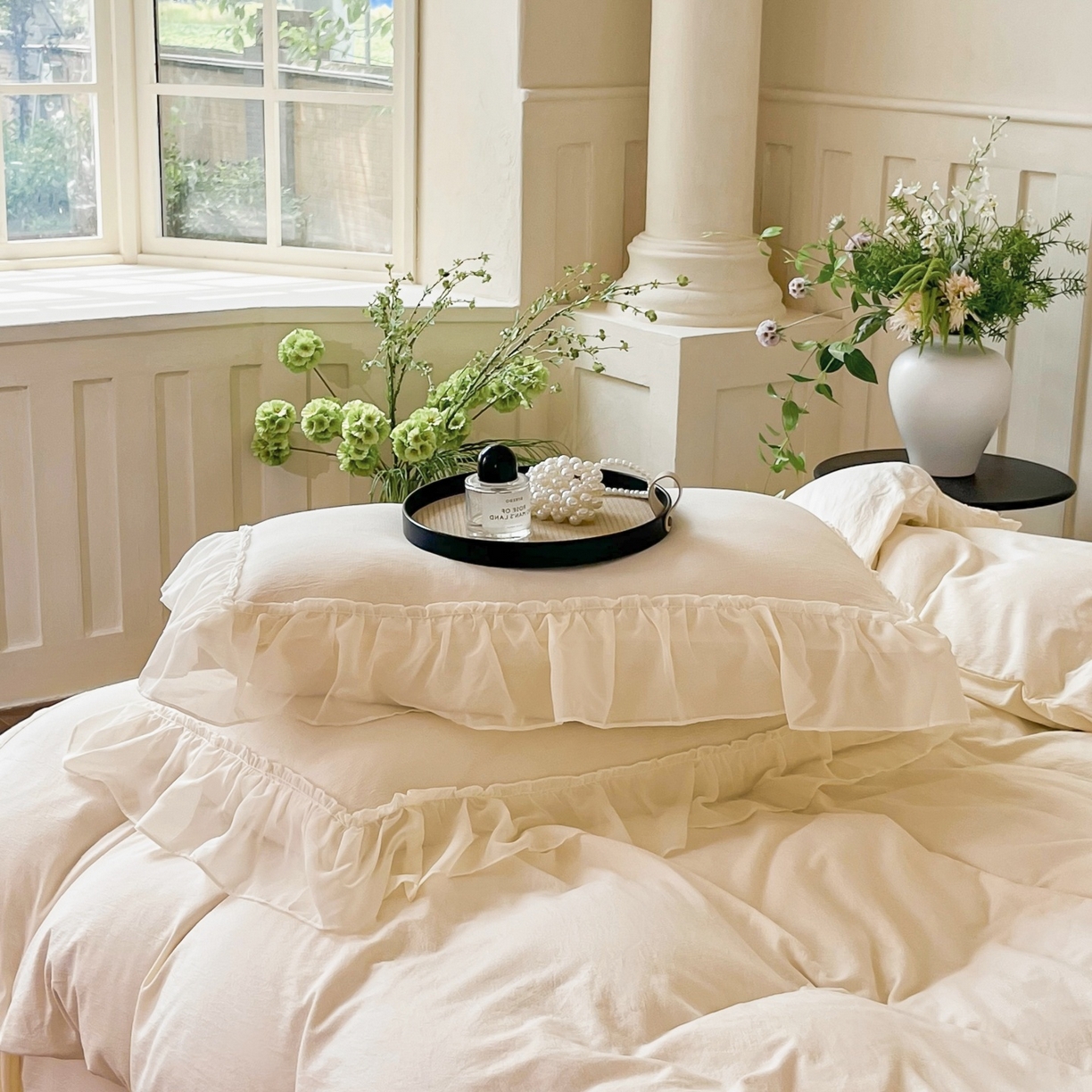 91家纺网 家纺一手货源 找家纺 （总）庭笙 2025新款法式刺绣花边双层蕾丝裙边梦幻纱四件套-漫调小城