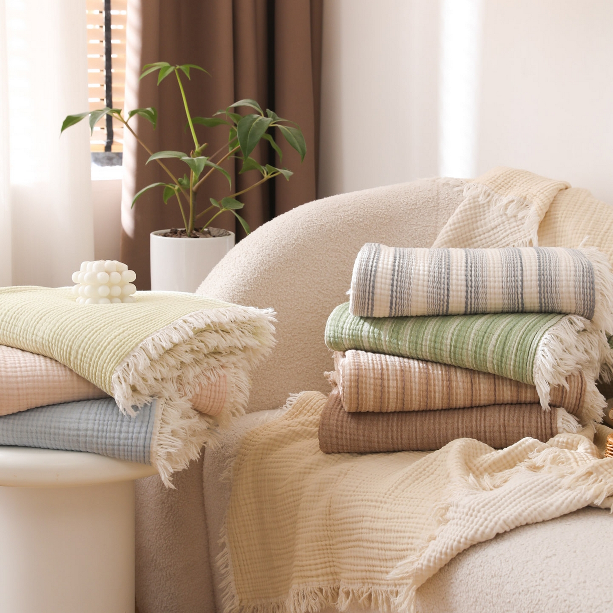 91家纺网 家纺一手货源 找家纺 （总）简宜家居（朝初家纺） 2025新款全棉100%棉四层纱流苏边毛毯子