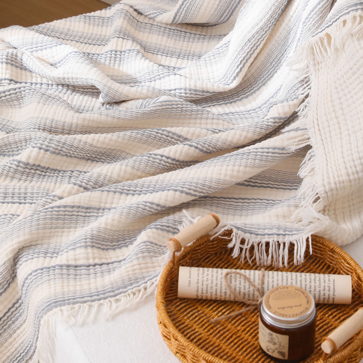 91家纺网 家纺一手货源 找家纺 简宜家居（朝初家纺） 2025新款全棉100%棉四层纱流苏边毛毯子 流苏-暮烟灰