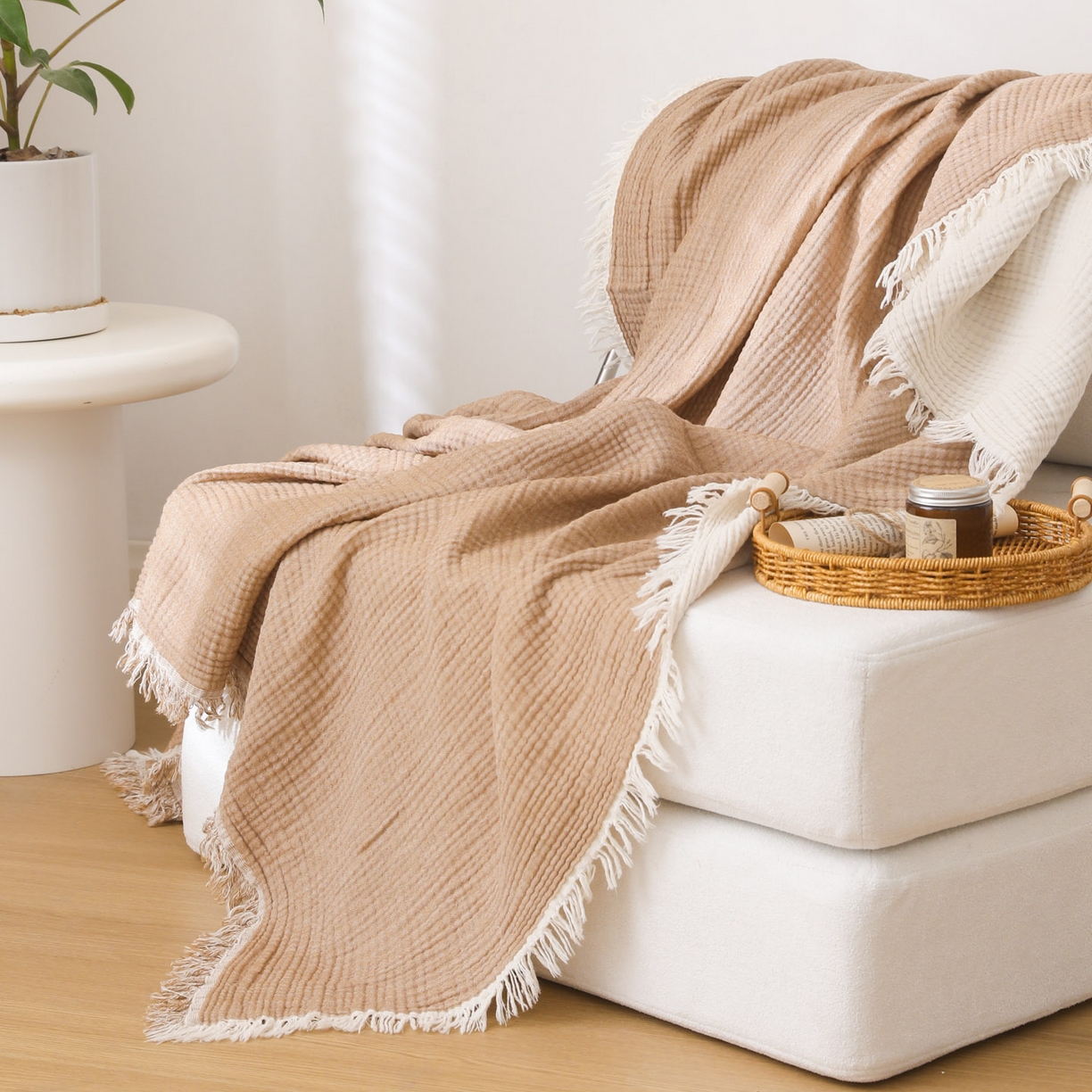 91家纺网 家纺一手货源 找家纺 简宜家居（朝初家纺） 2025新款全棉100%棉四层纱流苏边毛毯子 流苏-焦糖褐